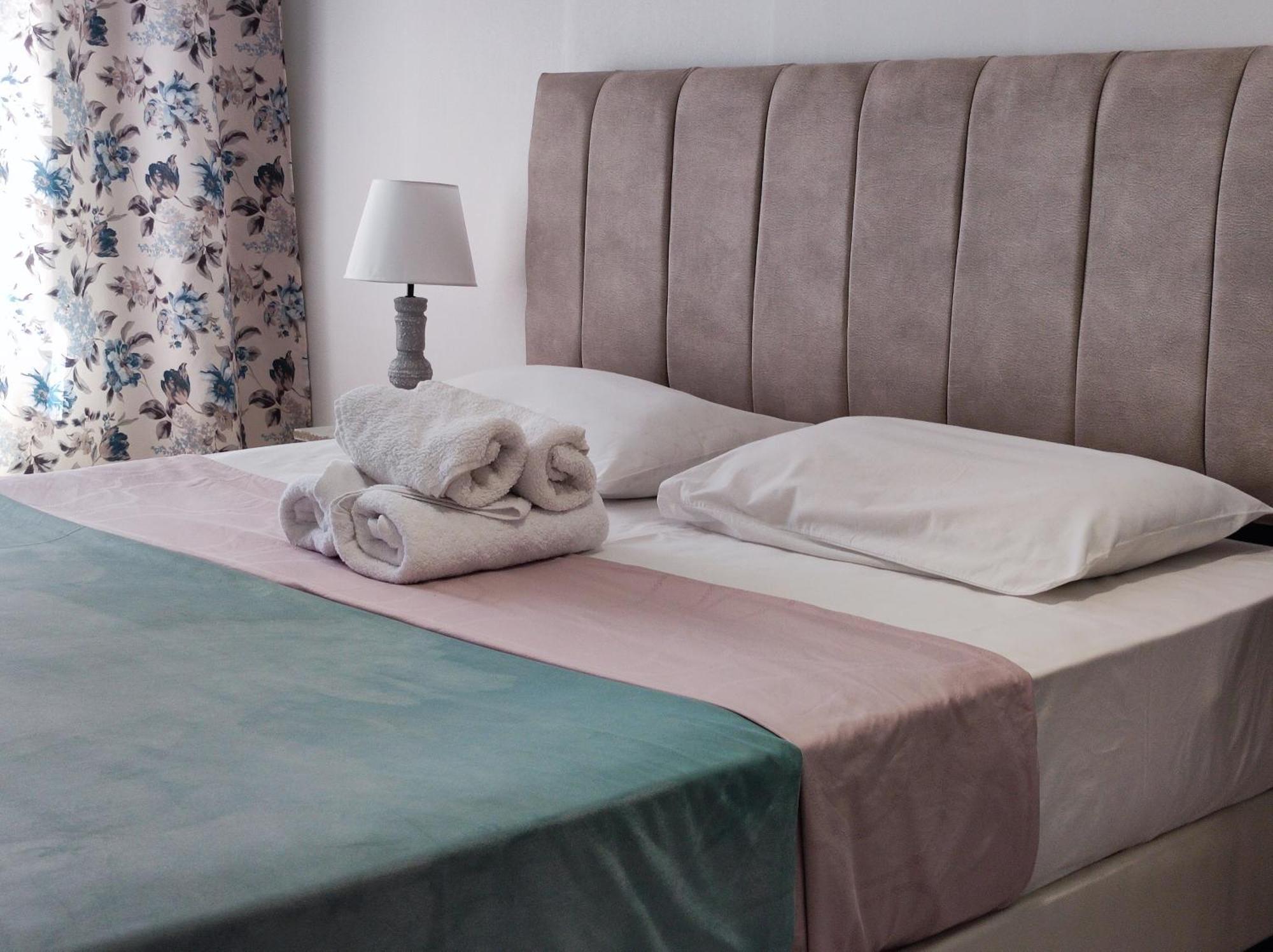 Friendly Guest House คูทายสิ ภายนอก รูปภาพ